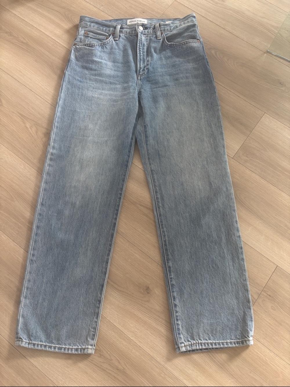 Denim Fourm The 90s Marlo
High Rise Baggy